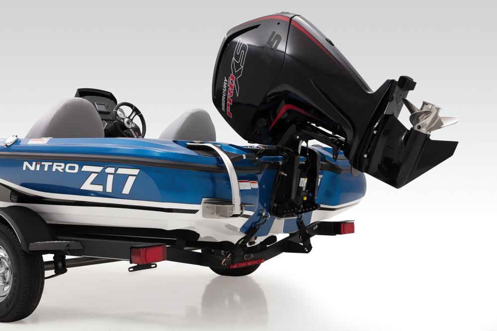 2020 NITRO® Z17 Bass Boat